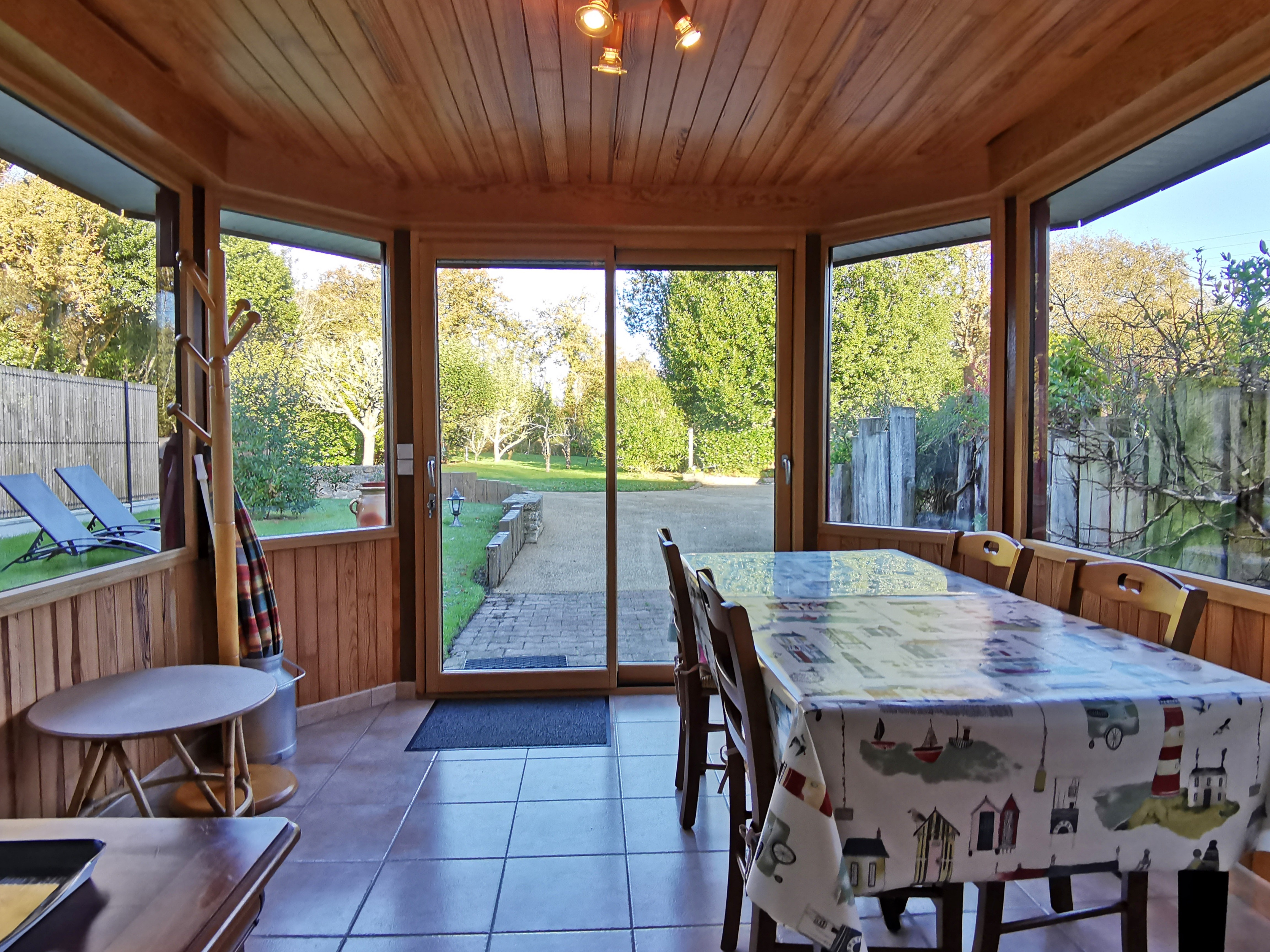 conservatory living room
