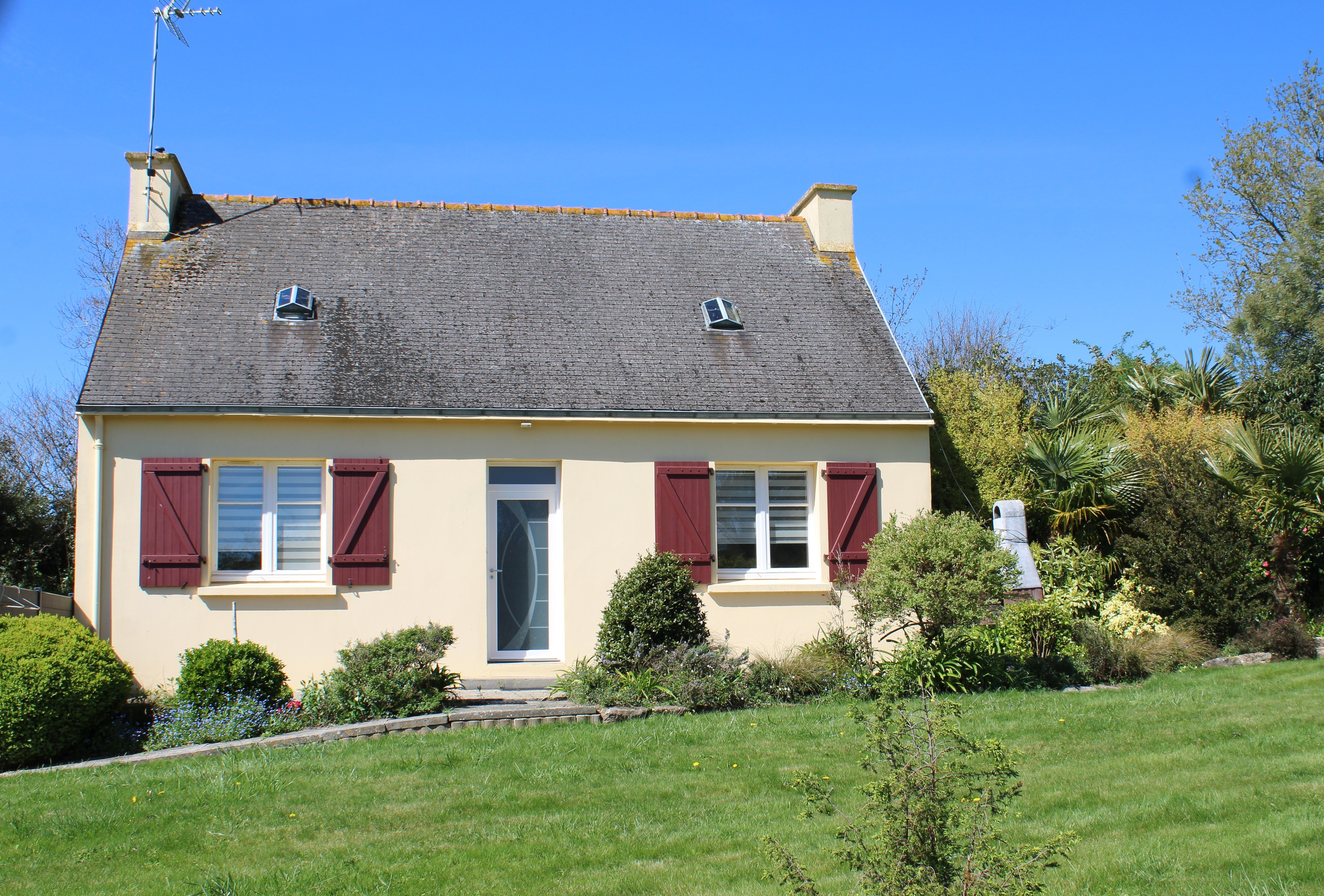 House with views over the countryside