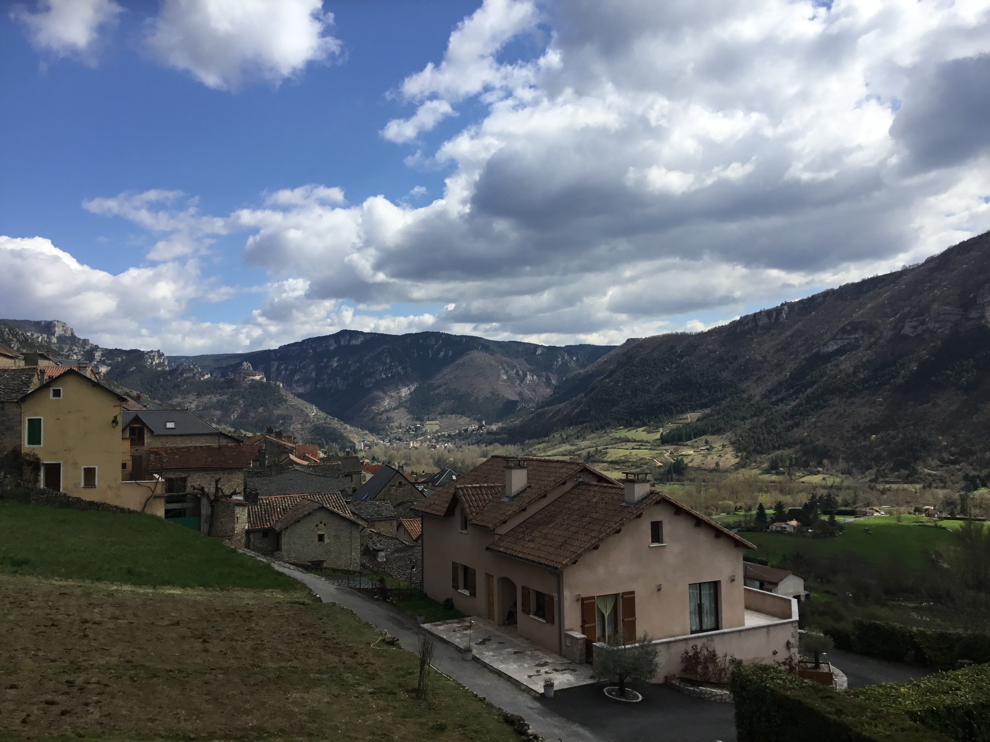 Nature sports holidays Grands Causses