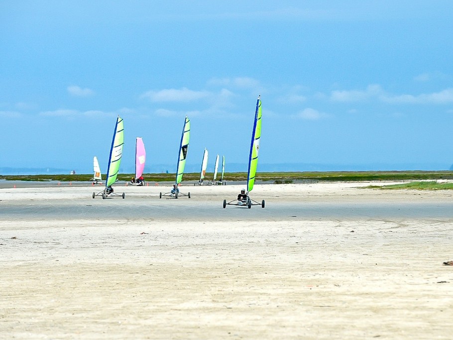 Char à voile à Hirel à quelques pas de la maison.