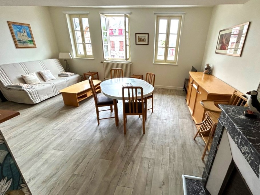 Visite des parcs à moules au Vivier-sur-Mer dans la Baie du Mont Saint-Michel