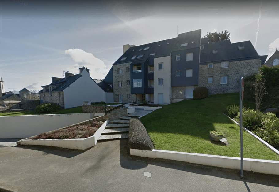 BEL APPARTEMENT ERQUY POUR 2/3 PERSONNES - COTES D'ARMOR - BRETAGNE - façade