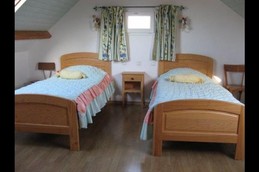 KER MANOU - Location - Saint-Cast-le-Guildo - Chambre lits jumeaux 1er étage