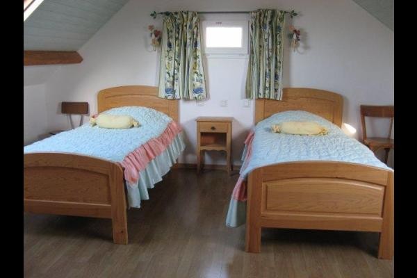 KER MANOU - Location - Saint-Cast-le-Guildo - Chambre lits jumeaux 1er étage