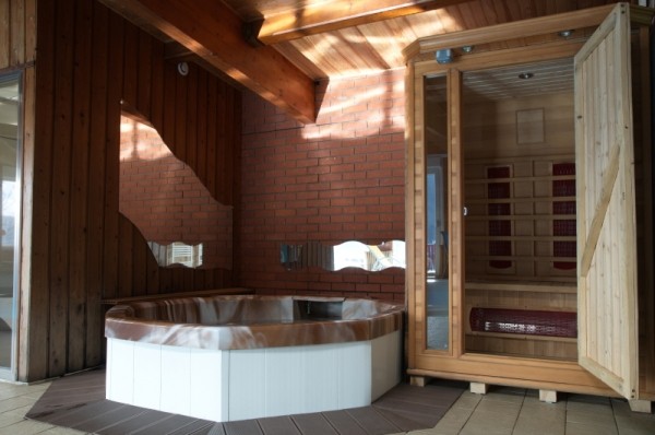 Spa et cabine infrarouge
