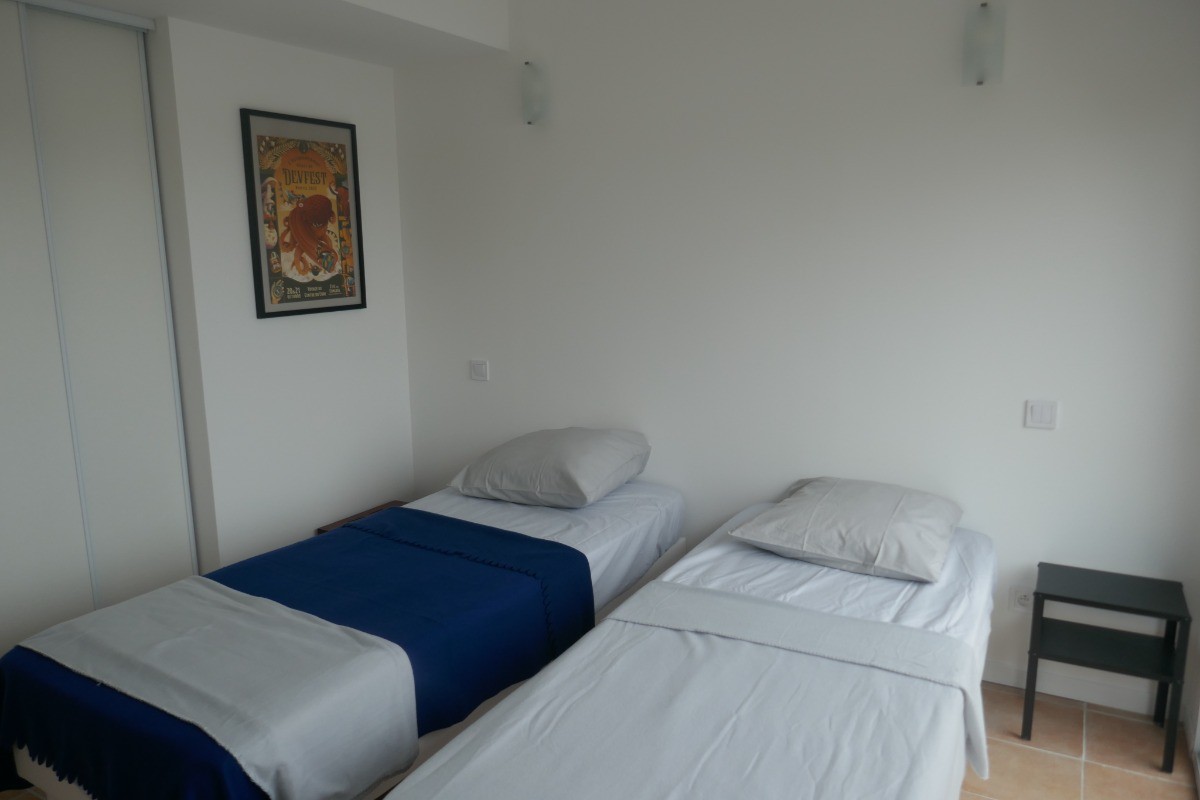 Chambre 2 lits en 80