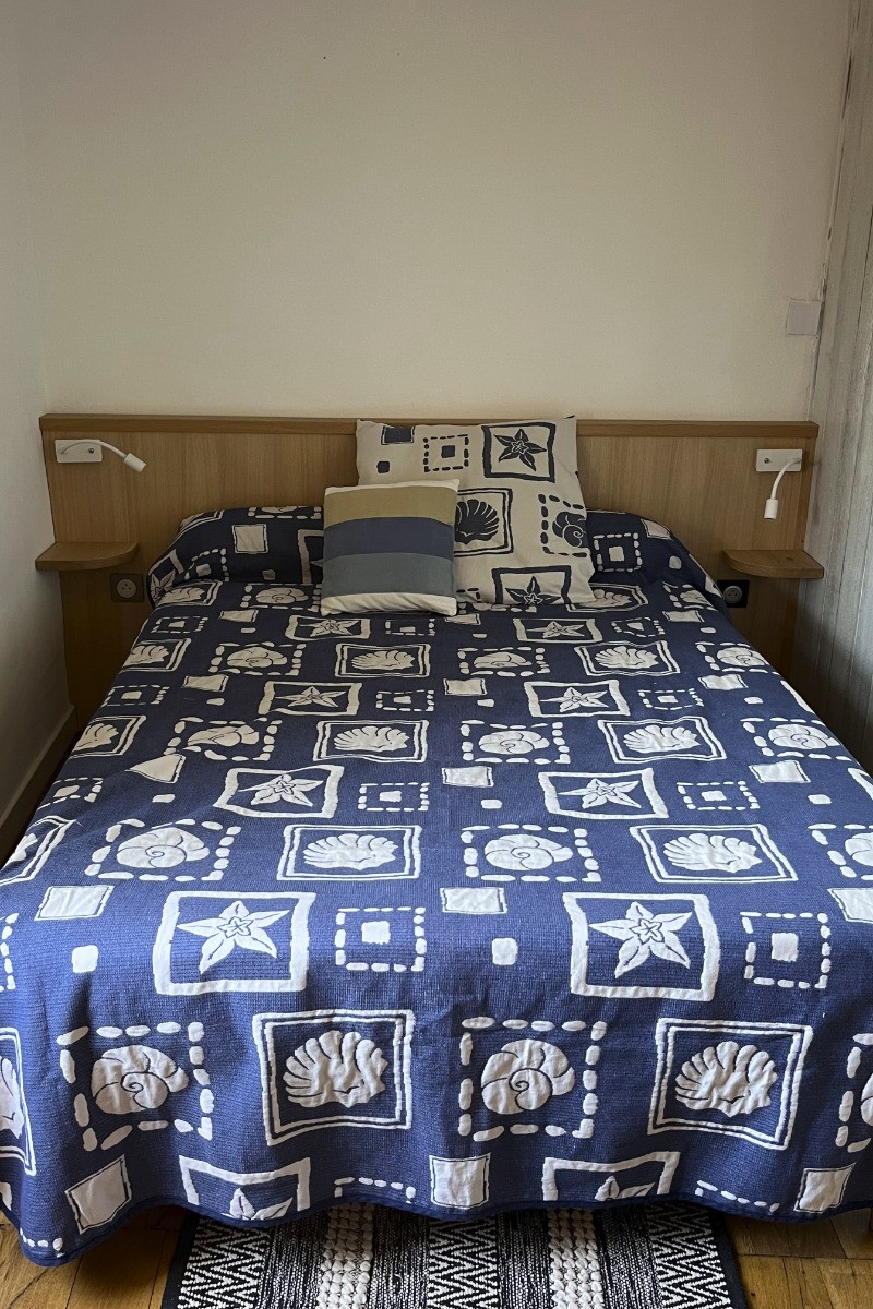 Chambre 3 , lit 140