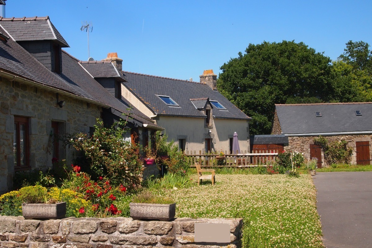 Location au milieu à proximité de la maison des propriétaires