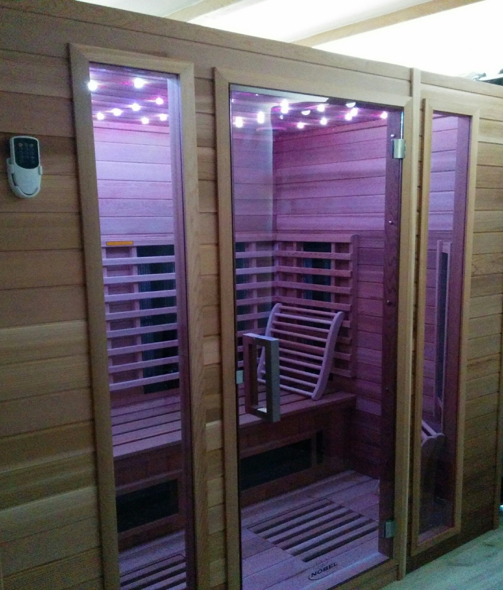 Accès privatif au SPA « Ô bien-être massage » pour vivre un moment unique ! Séance de sauna infrarouge de 30 à 60 min / 2 fauteuils de massage / Luminothérapie / Tisanerie. Un espace rien qu'à vous !