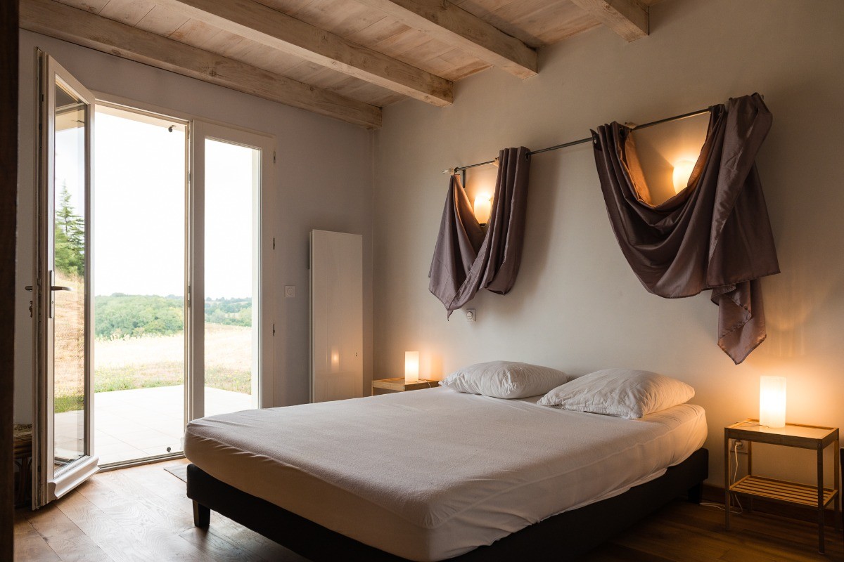 chambre avec lit en 160