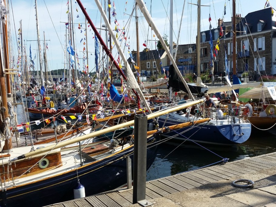 location Île MAudez dans l'ancien hotel Particulier de Marilou dans le coeur de Paimpol (Côtes d'Armor) - Clévacances, location centre ville de Paimpol, Puglisi, Maison de Marilou, île Maudez, paysages alentours