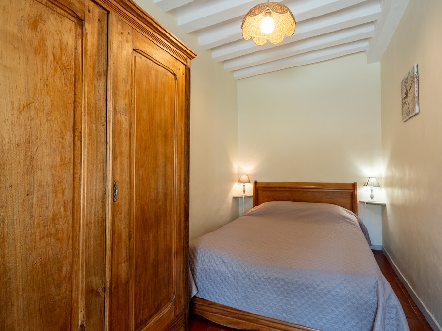 Room n°2 R d C