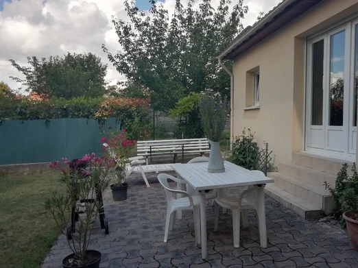 Une terrasse idéale pour un déjeuner estival !