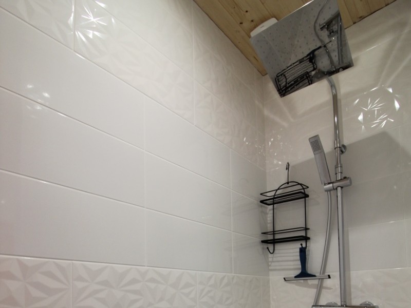 Shower - Chalet Salamandre