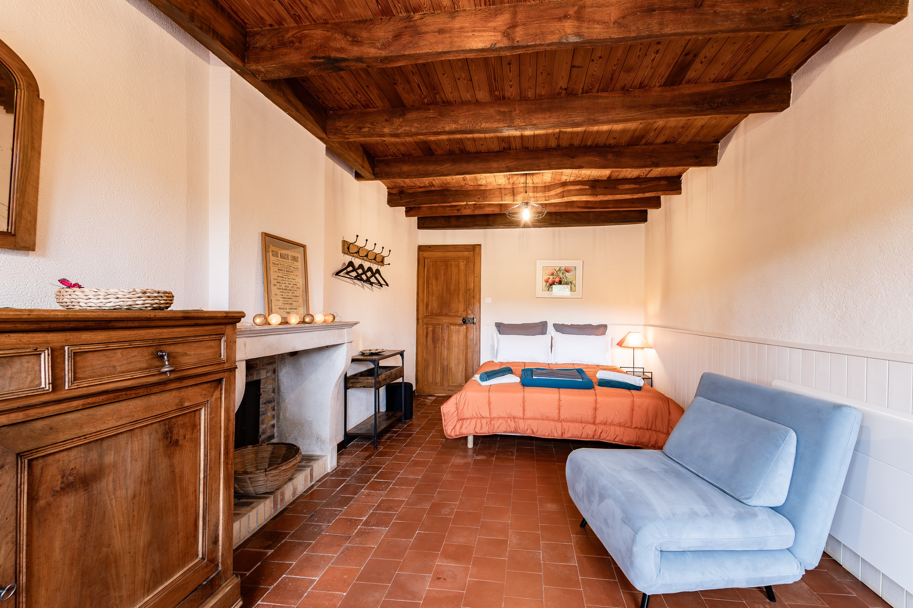 Courtyard bedroom