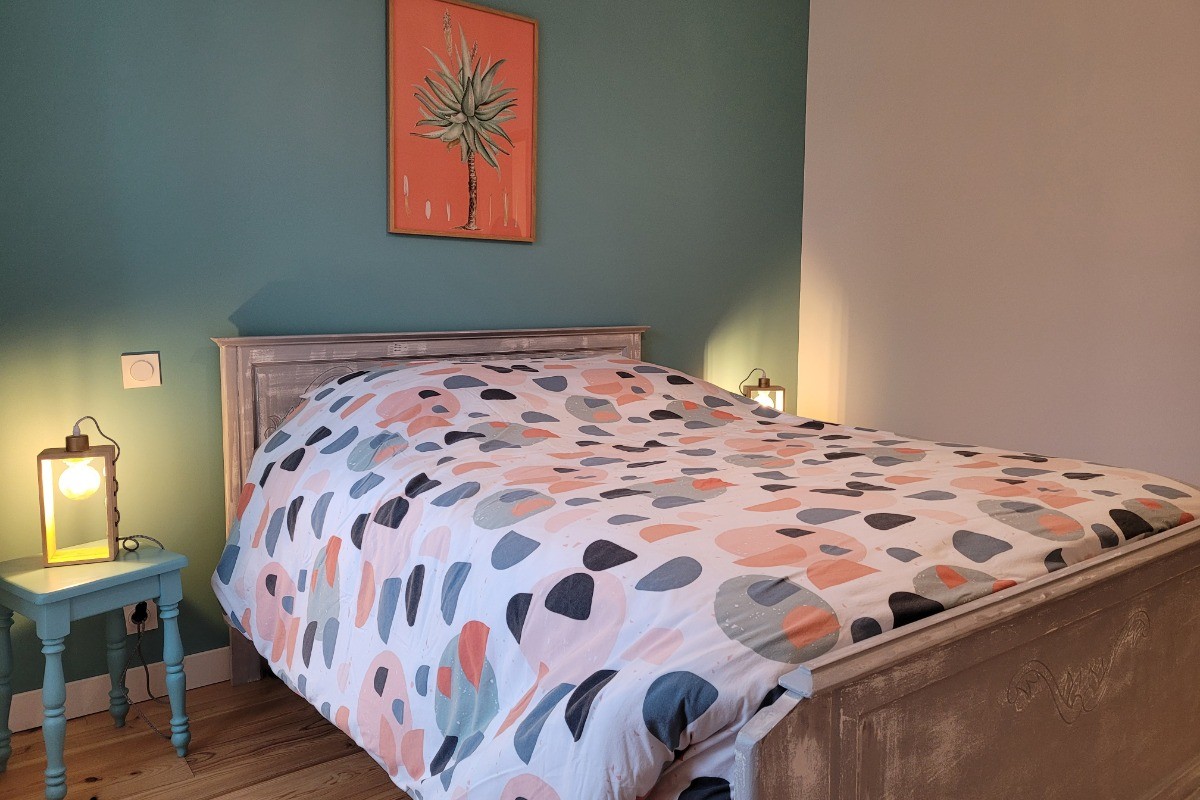 Le Saint, Location, Clévacances, Quemper-Guezennec, 2ème chambre au RDC lit 140, au RDC