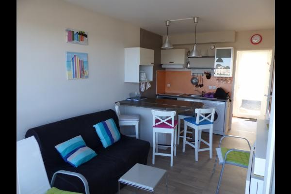 Appartement 2 pièces duplex vue mer à 50m de la plage de sable fin de Trestel, meublé de tourisme 3 étoiles, Trévou-Tréguignec, Côtes d'Armor - Bretagne - Pièce à vivre