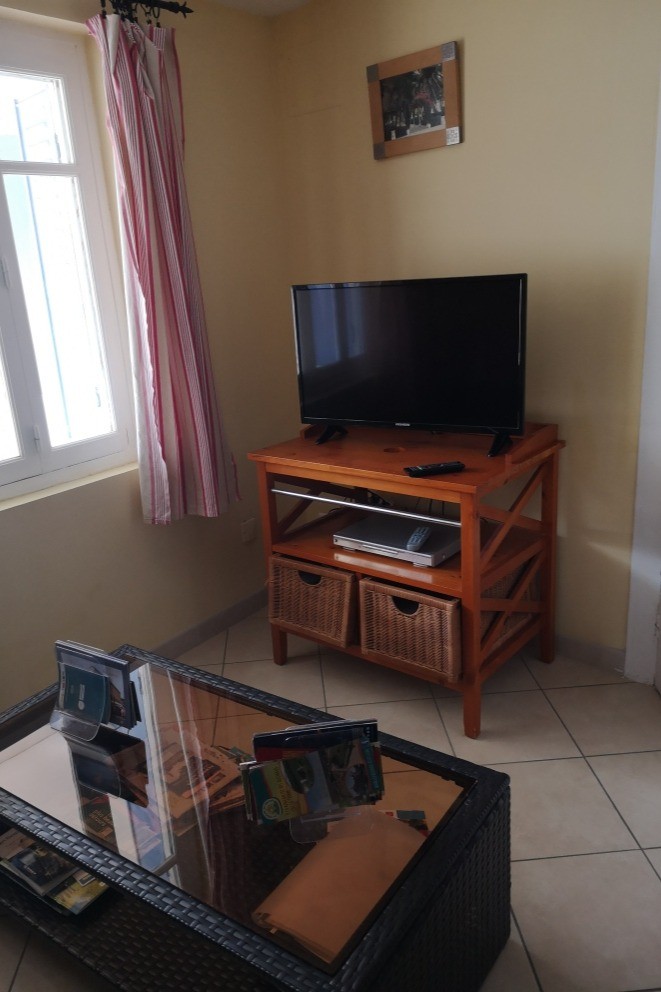 salon, maison mouton, goutz, gers, lomagne