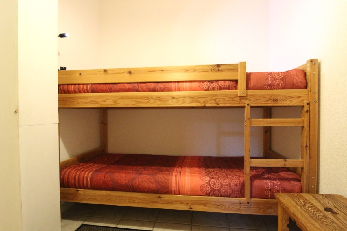 Appartement au pied des pistes de ski, Gérardmer La Mauselaine - Espace couchage à l'entrée
