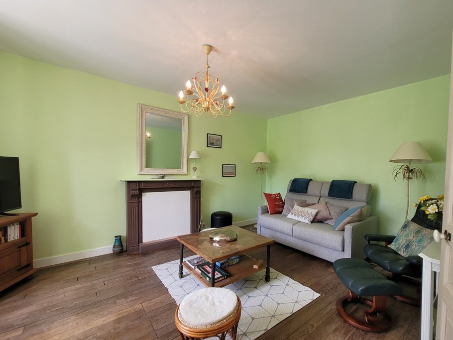 Location, 4/6 personnes à TREBEURDEN à 5 minutes PLAGE - 10 minutes PERROS-GUIREC - COTES D'ARMOR - BRETAGNE - salon séjour