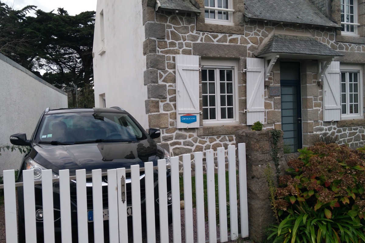 Place de parking sur la propriété