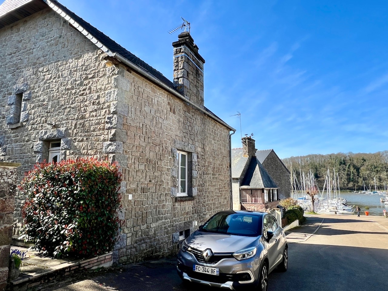 L'extérieur - La Maison Rose