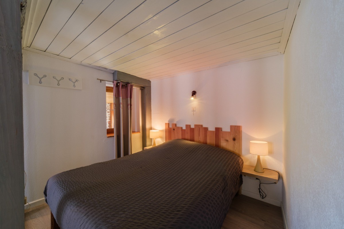 Chambre ouverte sur séjour