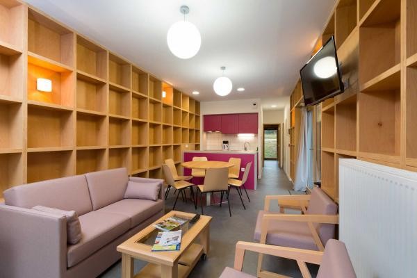 Woodies - Gîte Pergis - Espace Salon