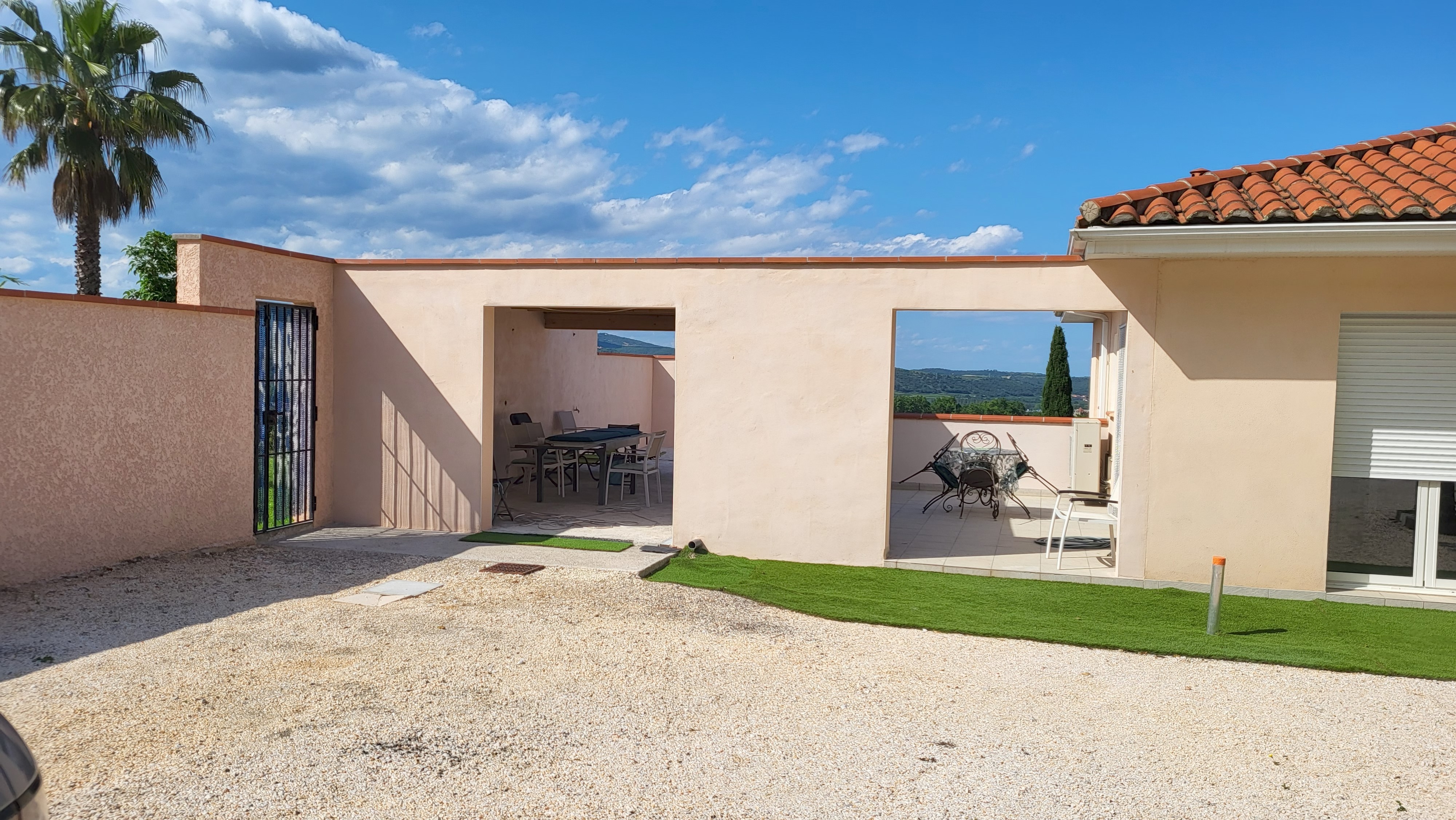 EXTERIEUR PRIVE