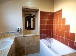 Salle de bain au rez de chaussée