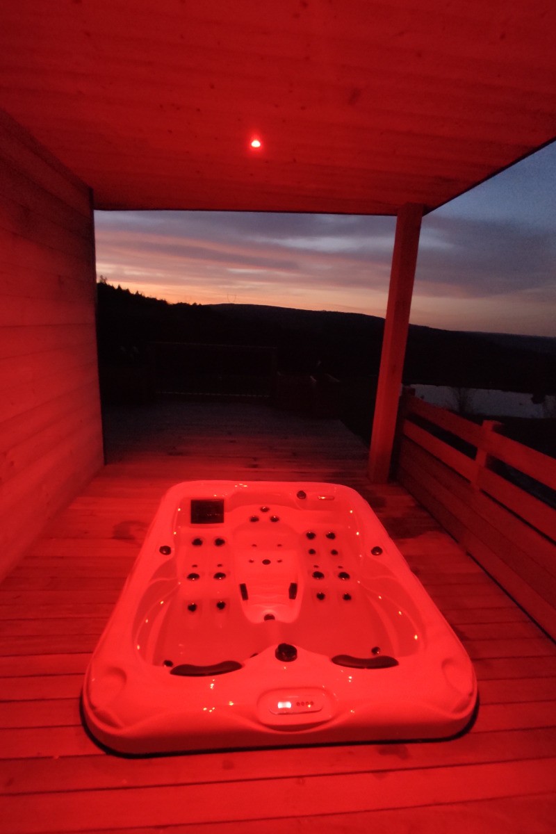 Spa privatif - Écureuil - Nature Cottage Vosges