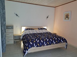 Lit queen size 160X200