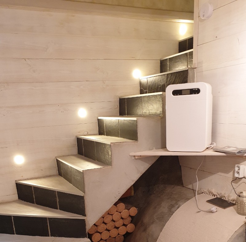 escalier , accès rez de jardin