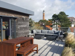 Terrasse avec vue sur le phare (2ème étage)