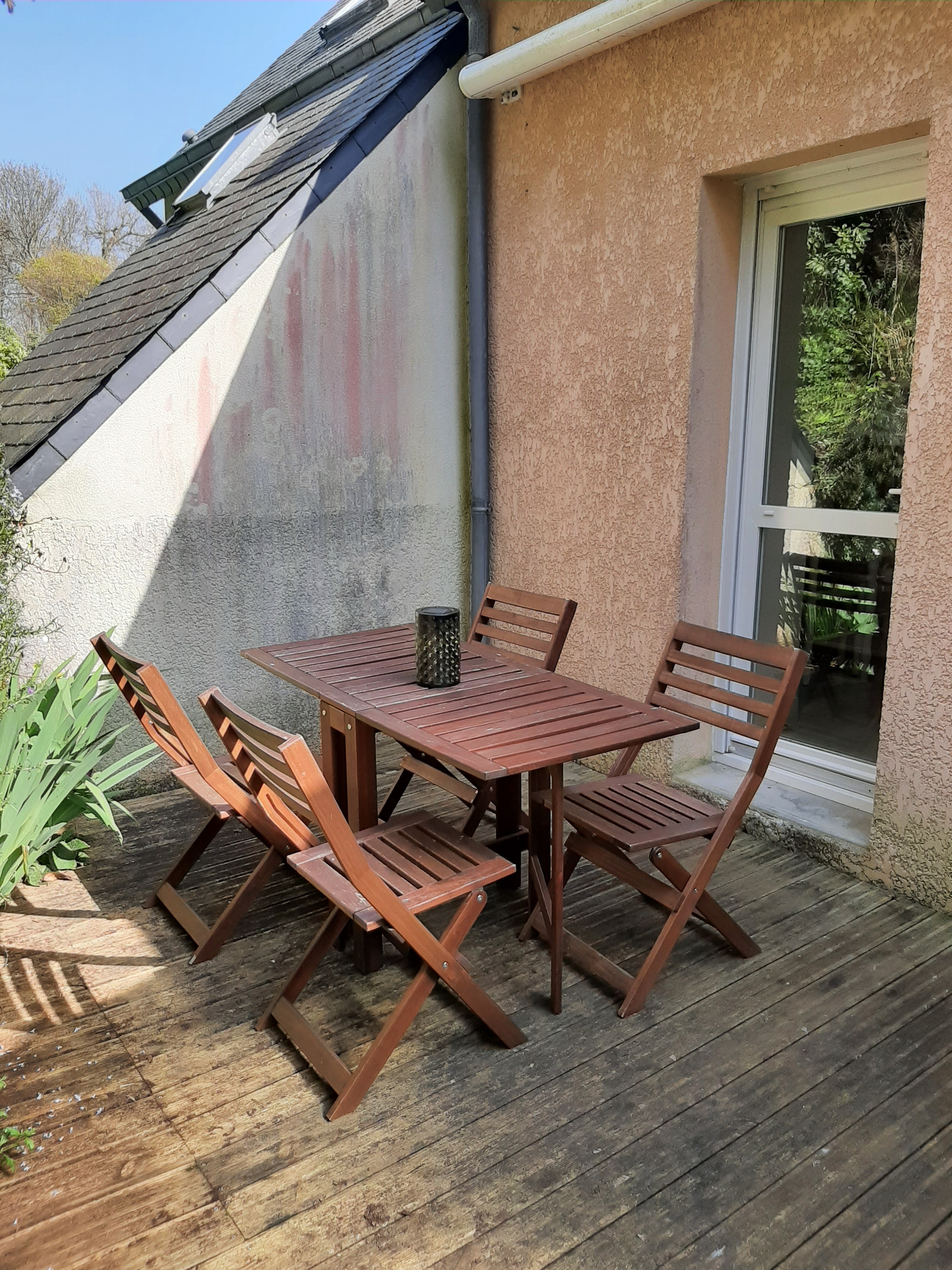 L'autre terrasse à l'ombre