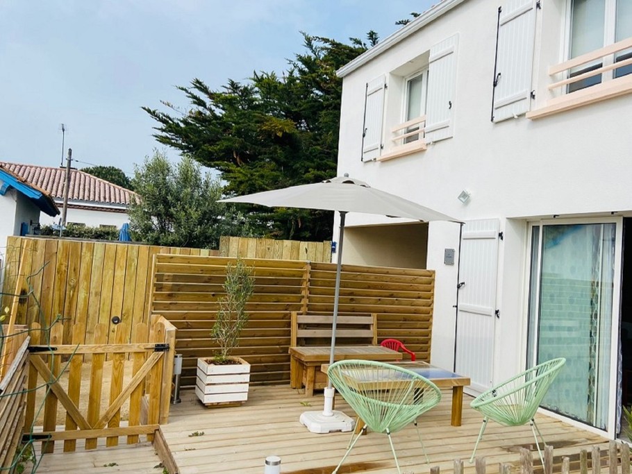 terrasse exposée plein sud pente inclinée pour accès pmr