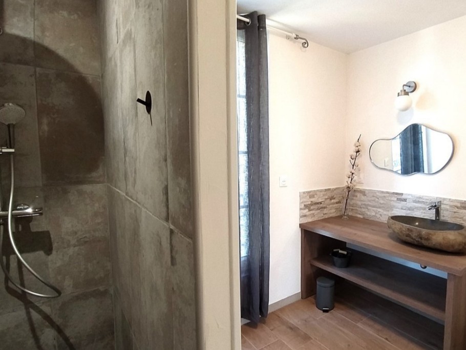 Salle d'eau 1er étage