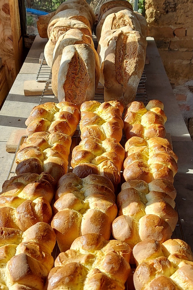 Notre four à pain nous permet de cuire quelques gourmandises