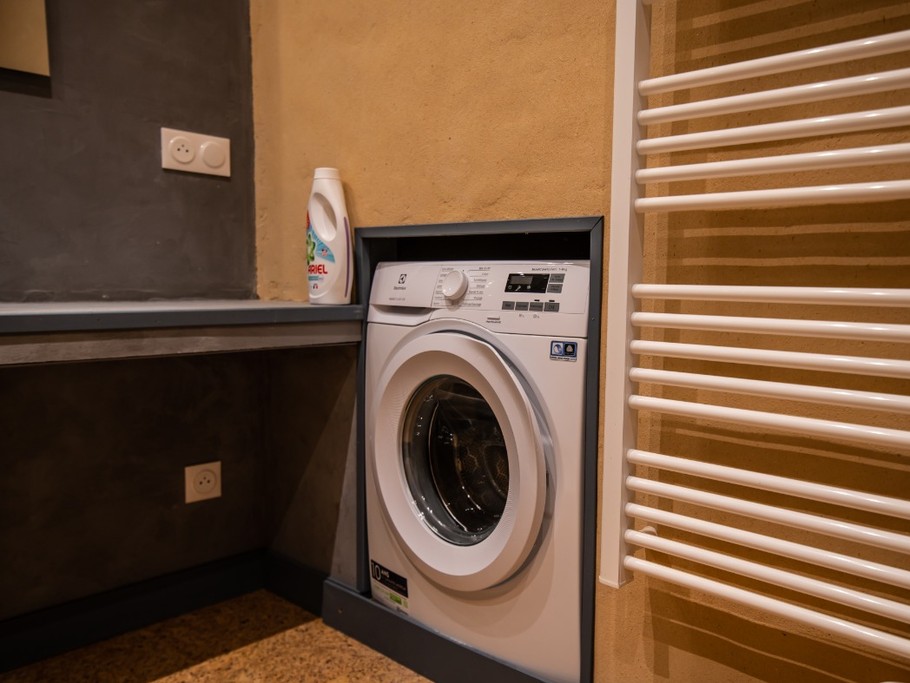 Halte Air et Go/ Barre des Dourbes / SDD rez