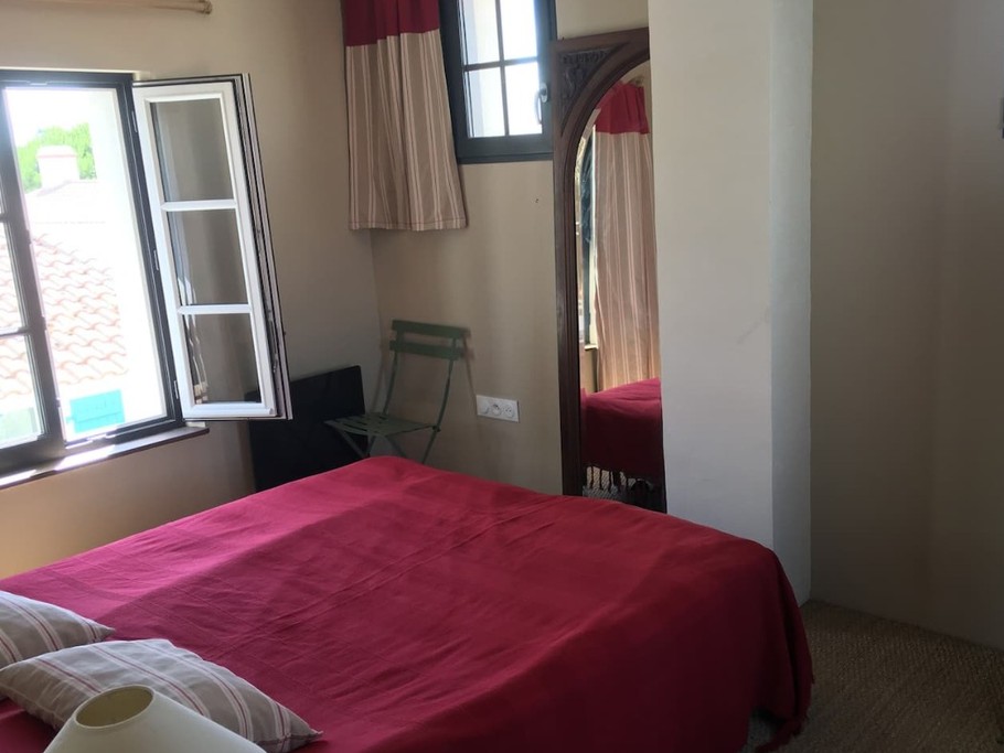 A l'étage, chambre avec deux lits simples ou couplés - La maison 6 couchages et +