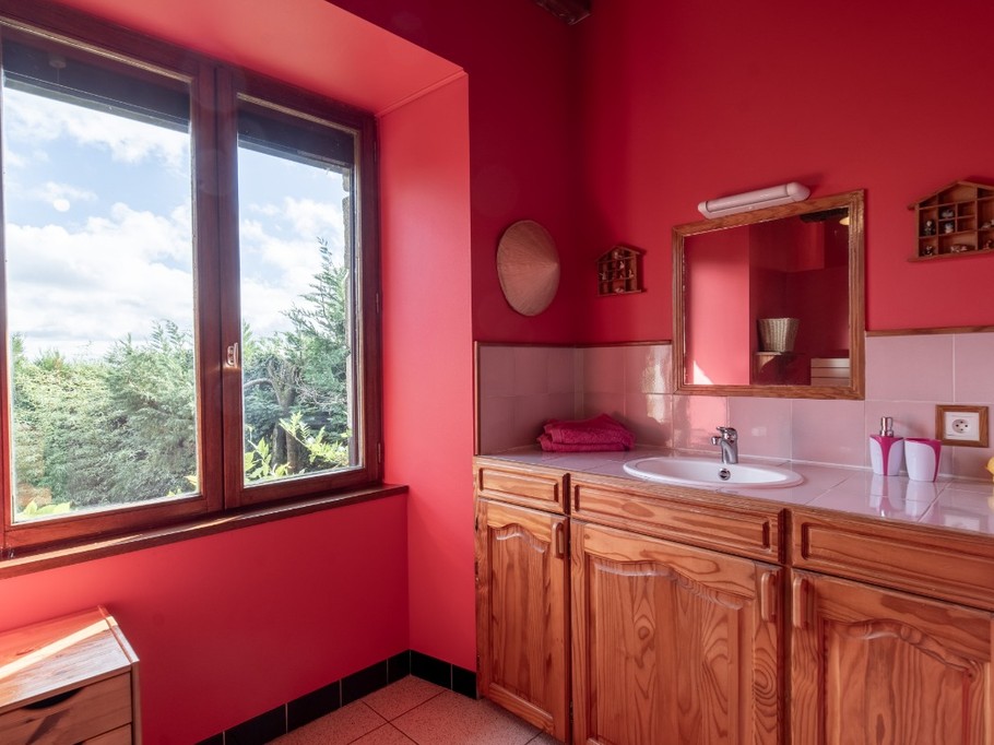 salle d eau CHAMBRE D'HOTES LES CHATS HAUTE-VIENNE 87