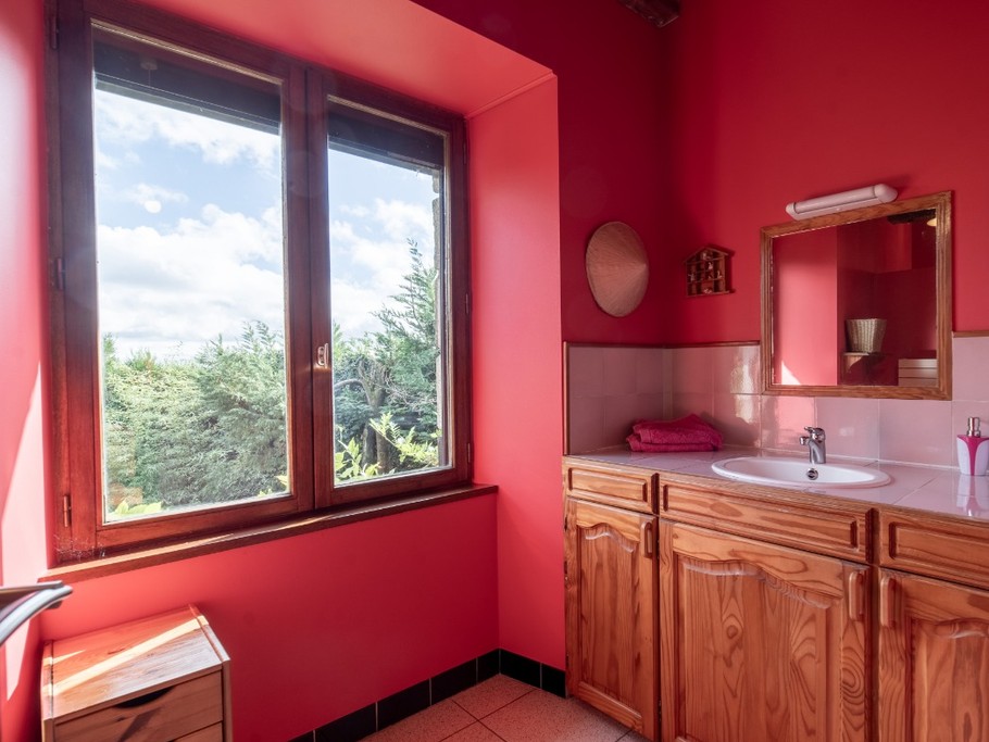 salle d eau CHAMBRE D'HOTES LES CHATS HAUTE-VIENNE 87