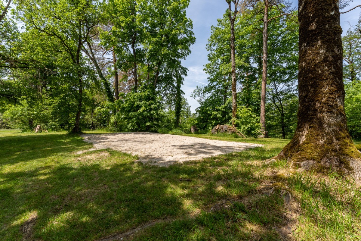 Espace pétanque pour les petits et les grands