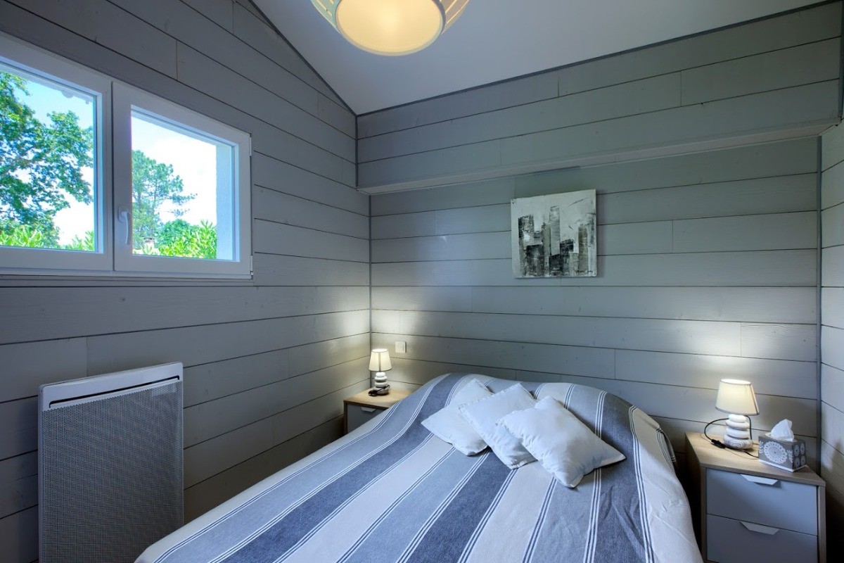 chambre lit double en 140