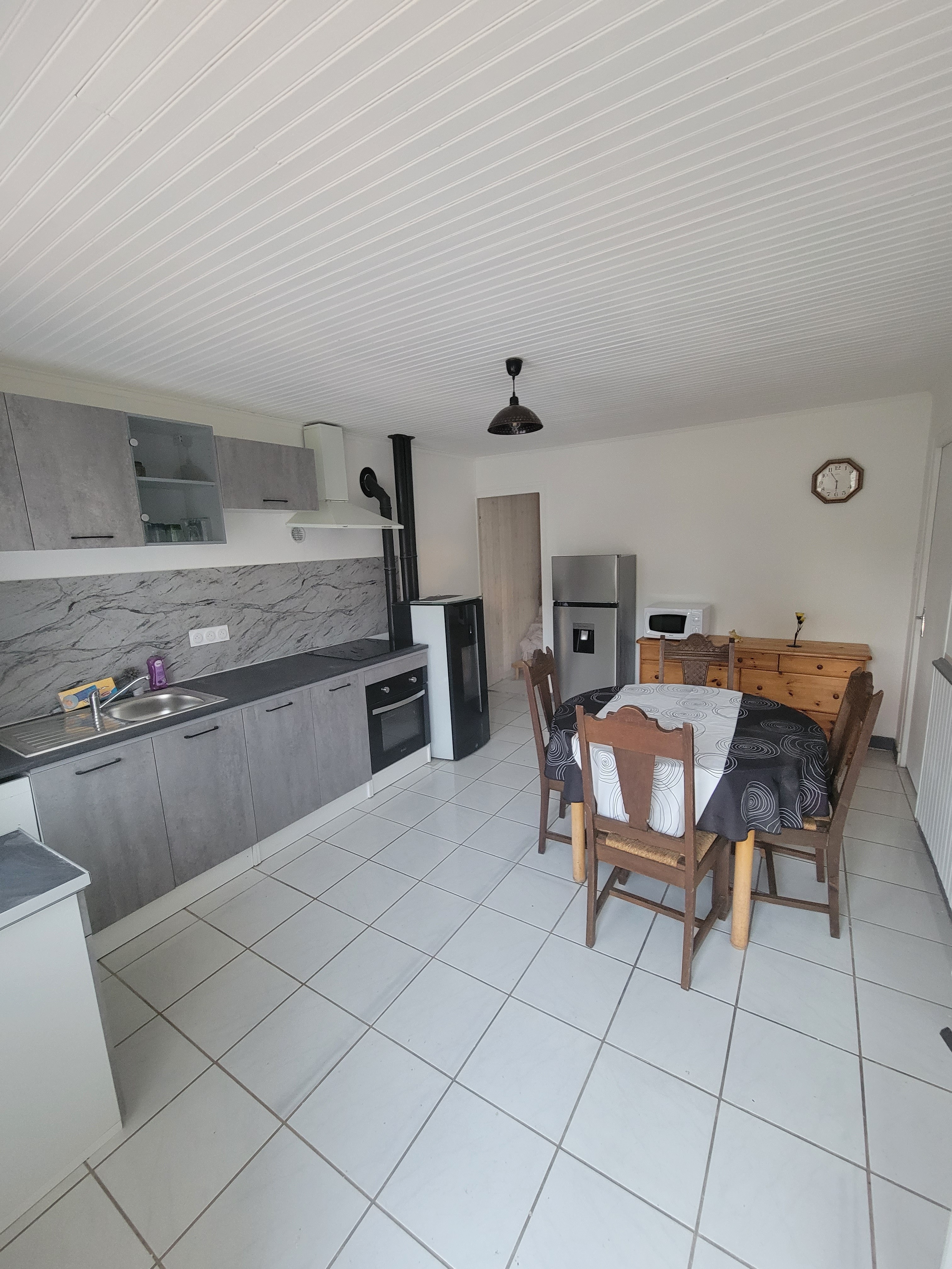 cuisine et salle à manger