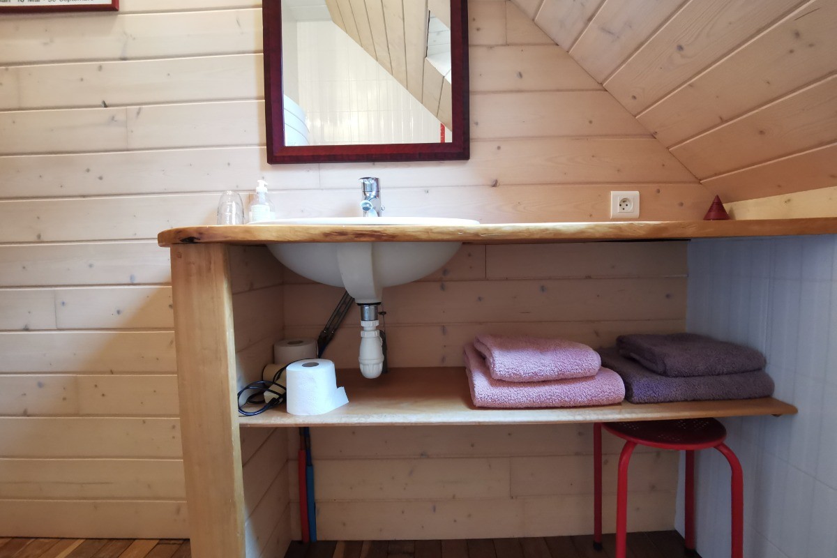 salle d'eau privative avec WC