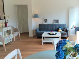 Séjour salon Location Gite mer Normandie- Le Clos de Varengeville sur Mer- location plain-pied proche Dieppe, Veules les Roses. Agréable séjour salon lumineux orrienté sud ouest