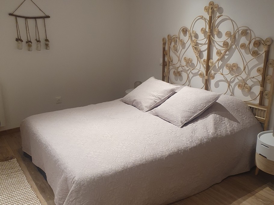 Double bedroom - Gite les bords de l'Amezule, gite Bergamotte