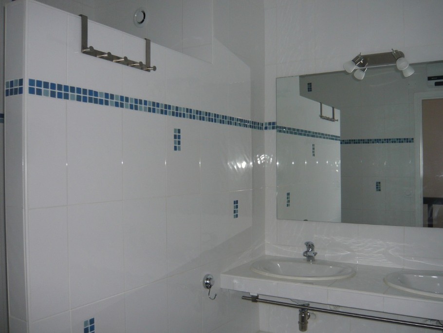 SALLE D'EAU 2 VASQUES DOUCHE ITALIENNE
