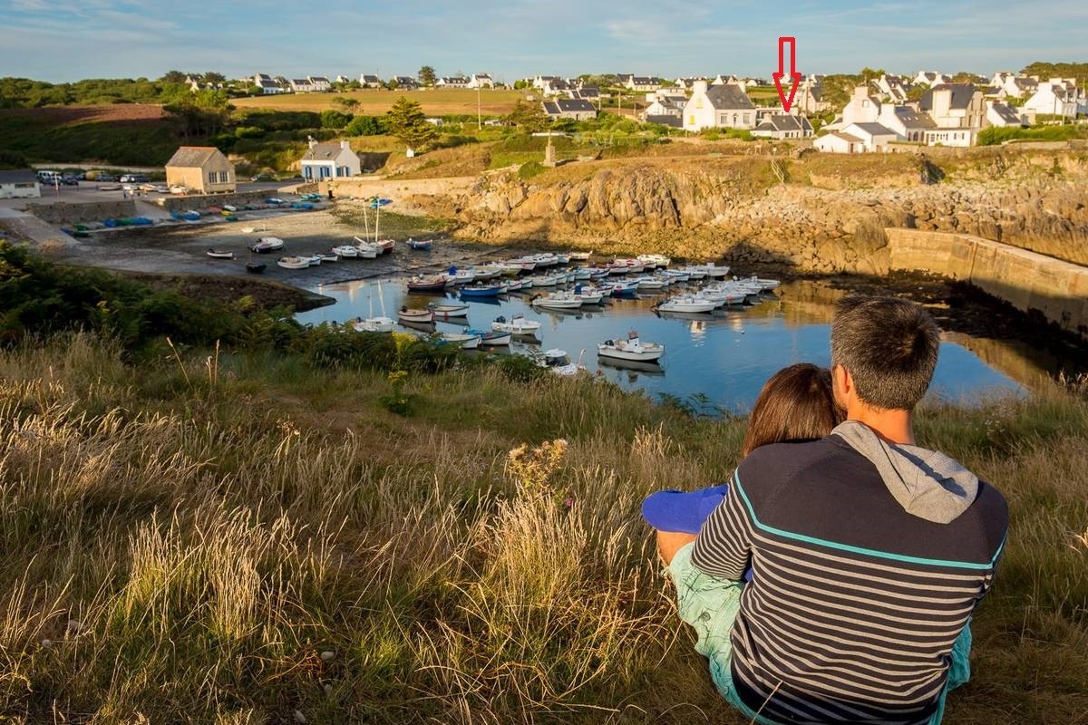 Vue du port avec emplacement de la maison